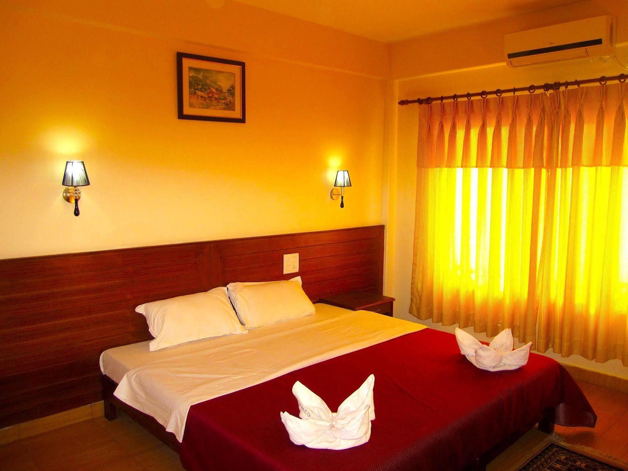Hotel Orchid Pokhara Dış mekan fotoğraf