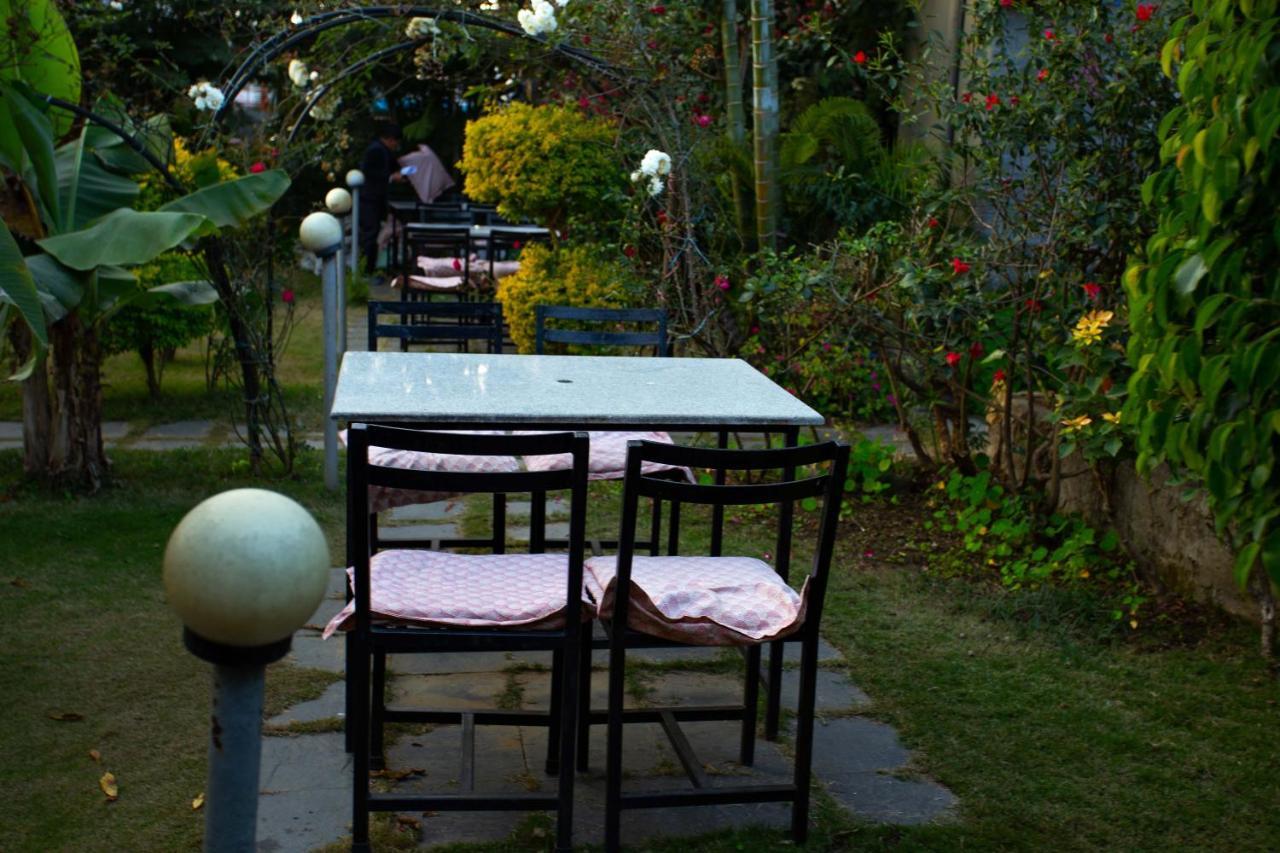 Hotel Orchid Pokhara Dış mekan fotoğraf